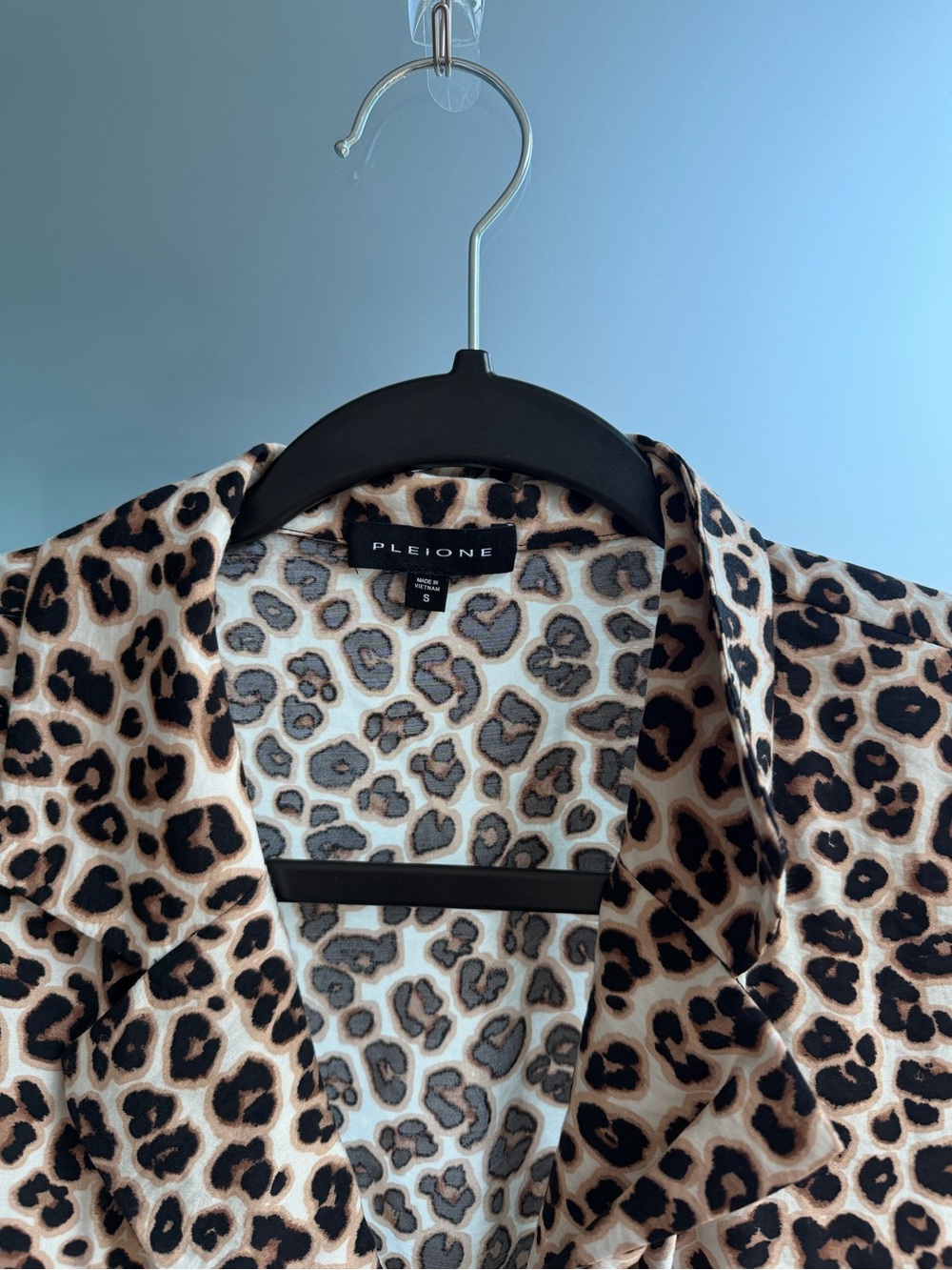 Pleione Cheetah Print Button Down Top - Picture 3 of 4